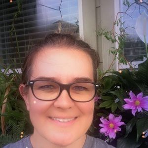 Meet your Posher, Dawn